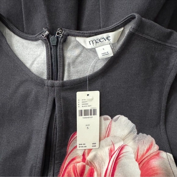 Anthropologie Maeve Black Floral Peplum Keyhole Top NWT Small coquette Artwork - Picture 9 of 9